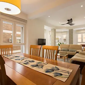 apartamento-mulhacen-centro.es-andalucia.com/